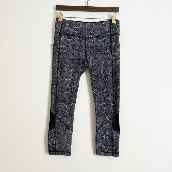 LULULEMON Pace Rival Crop Leggings Formation Alpine White Black 6 - Picture 3 of 10